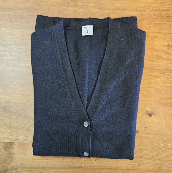 TSE Silk Cashmere Blend Boyfriend Style Cardigan Black Size Medium Quiet Luxury - Picture 10 of 10